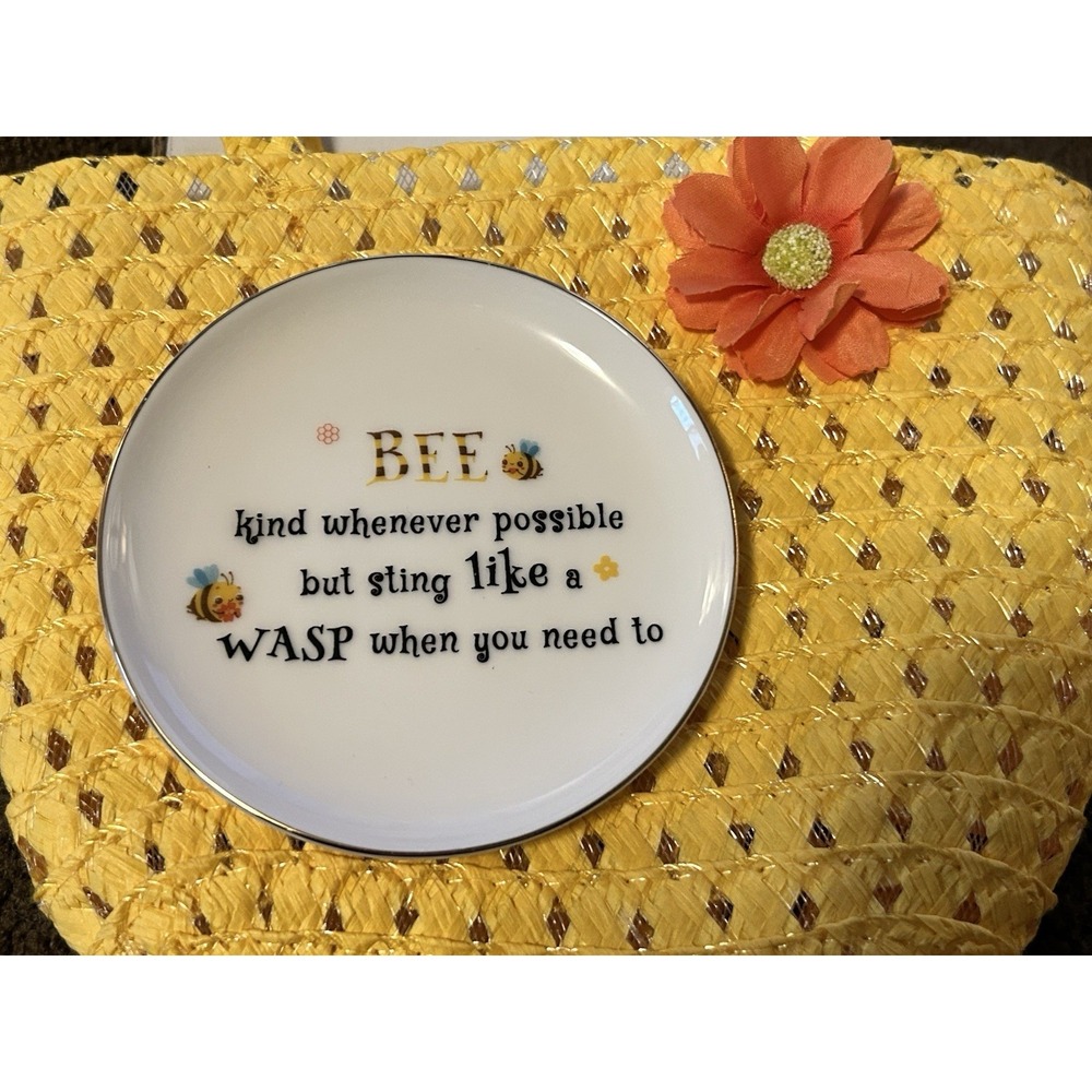 Bee Kind Whenever Possible But Sting Like A Wasp - New - Mini Trinket Ring Dish